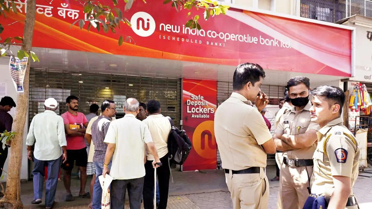 भारतमा न्यू इन्डिया कोअपरेटिभ बैंक संकटमा, आरबीआईले गर्यो सञ्चालक समिति निलम्बन, निक्षेप जम्मा गर्न तथा निकाल्न प्रतिबन्ध