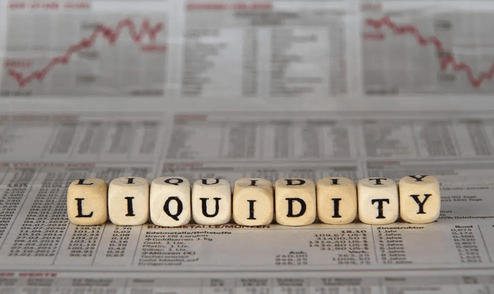 बढ्दो तरलता र घट्दो ब्याजदर