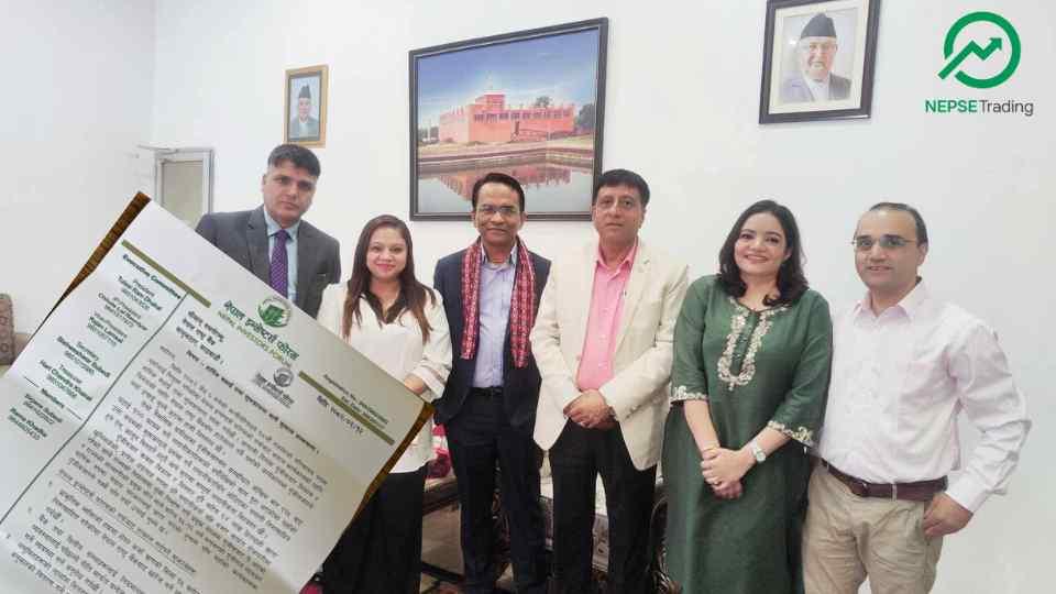 गभर्नर पौडेललाई नेपाल इन्भेष्टर्स फोरमको तीन बुँदे सुझाव, शेयर कर्जाको सीमा हटाउन माग