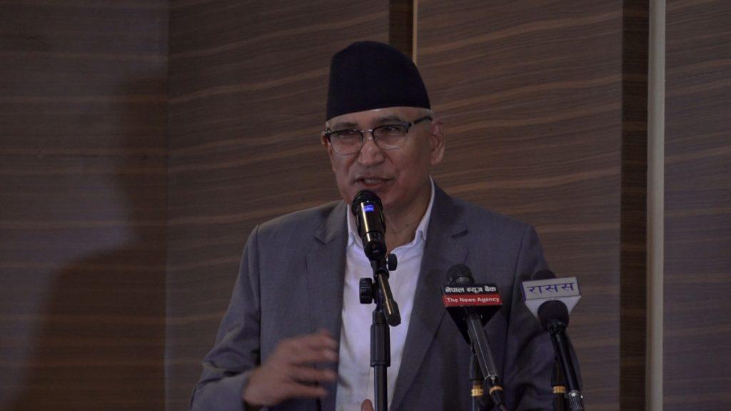 उपप्रधानमन्त्री पौडेलको आग्रह : ‘राम्रा कामलाई जनतासमक्ष पुर्याउन सहयोग गर्नुहोस्’