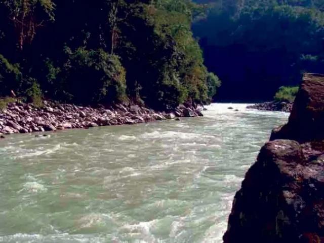 नेपाल विद्युत प्राधिकरण नेतृत्वको १,०६३ मेगावाट माथिल्लो अरुण आयोजना : एनआरएन तथा वैदेशिक रोजगारीमा रहेका नेपालीलाई १२ अर्ब ९५ करोडको सेयर निश्कासन प्रस्ताव